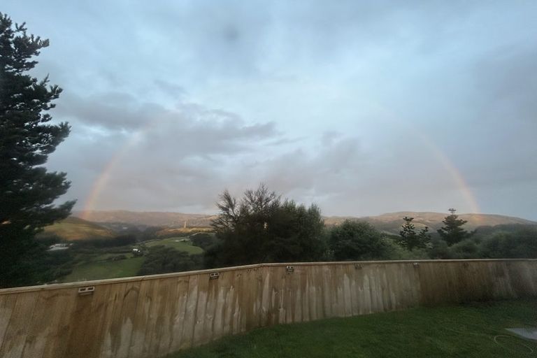 Photo of property in 116 Endeavour Drive, Whitby, Porirua, 5024