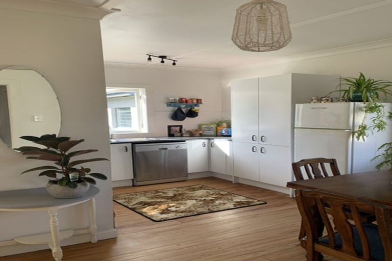 Photo of property in 16 Hinau Street, Maeroa, Hamilton, 3200