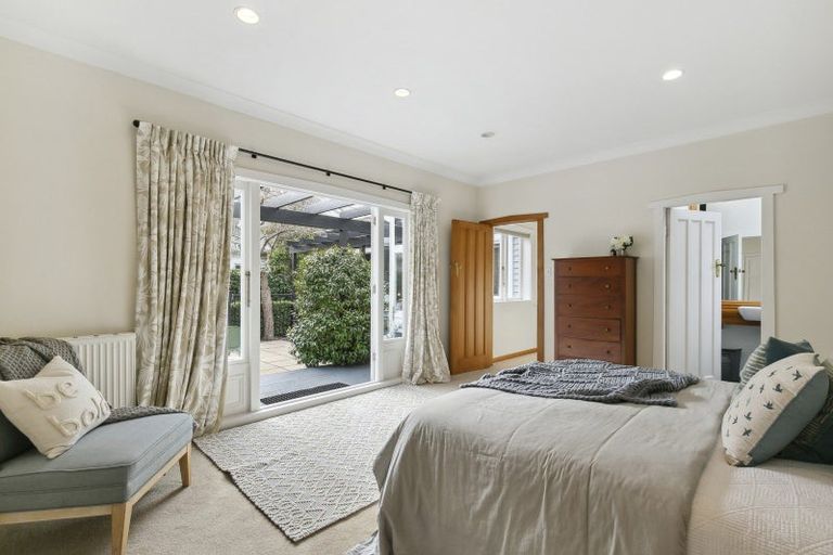 Photo of property in 21a Ngatoto Street, Khandallah, Wellington, 6035