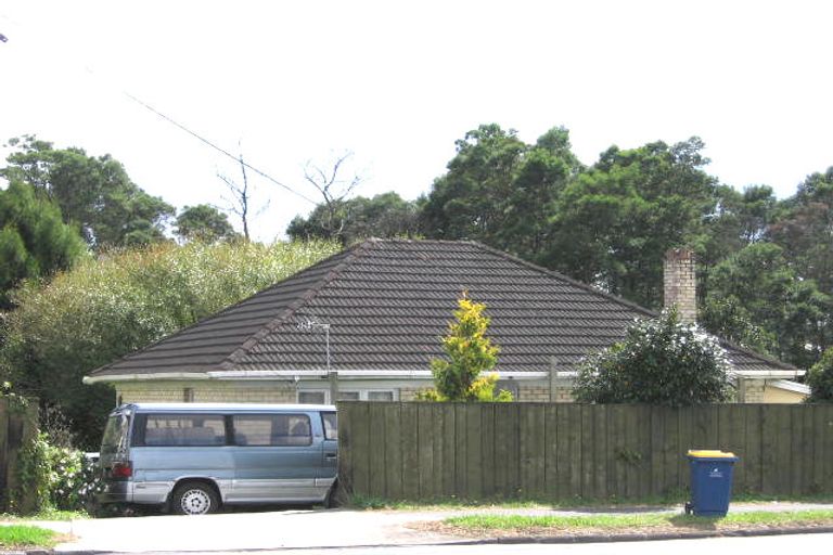 Photo of property in 19 Titirangi Road, New Lynn, Auckland, 0600