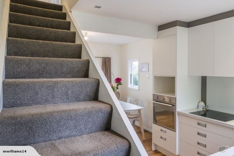 Photo of property in 51 Renown Road, Raumati South, Paraparaumu, 5032