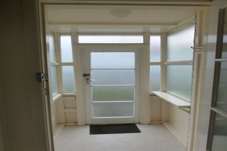 Photo of property in 4/141 Cuba Street, Petone, Lower Hutt, 5012