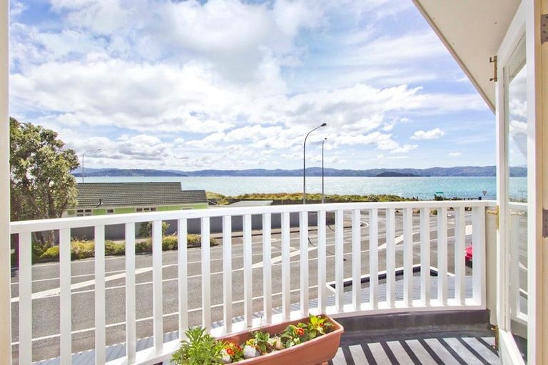 Photo of property in 69 Muritai Road, Eastbourne, Lower Hutt, 5013