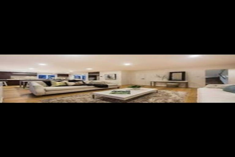 Photo of property in 20 Pikao Place, East Tamaki, Auckland, 2016