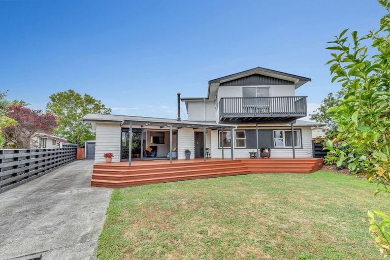 Photo of property in 8 Cohen Place, Milson, Palmerston North, 4414