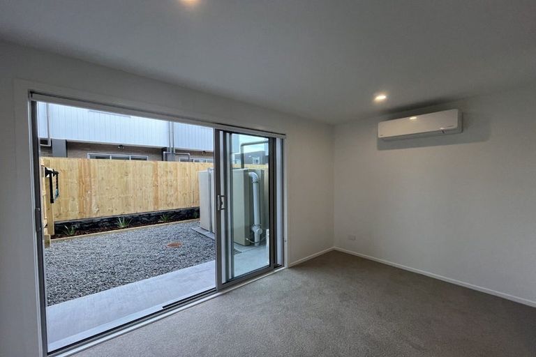Photo of property in 6 Ngae Place, Mangere East, Auckland, 2024
