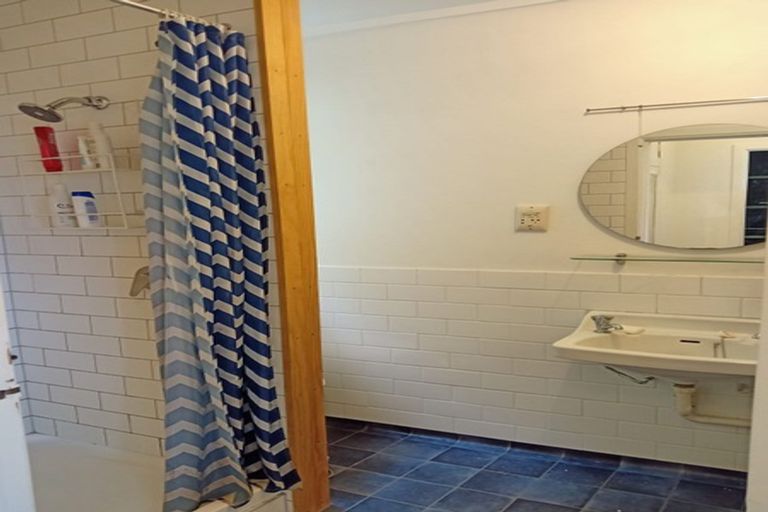 Photo of property in 110b Grafton Road, Roseneath, Wellington, 6011