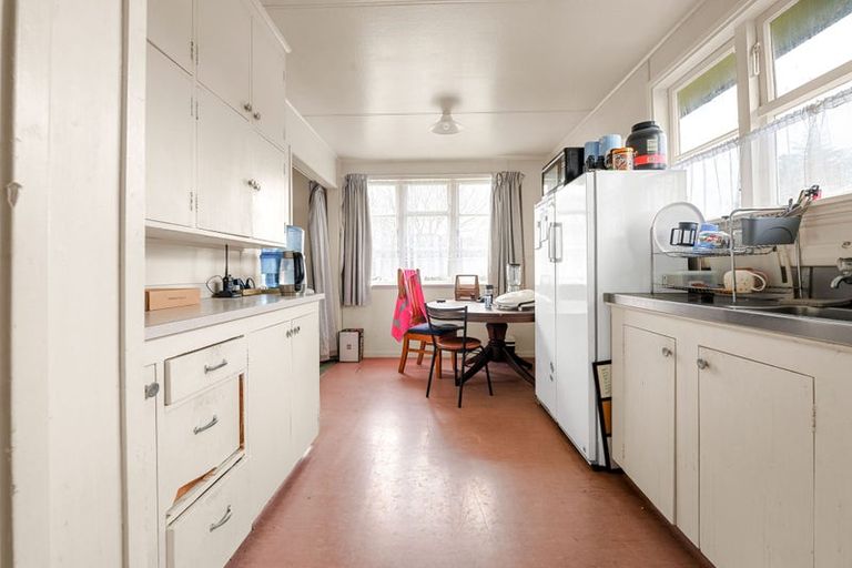 Photo of property in 7 Ross Crescent, Fairfield, Hamilton, 3214