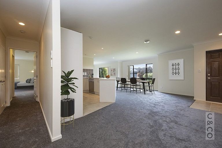 Photo of property in 36 Te Kauri Place, Helensville, 0800