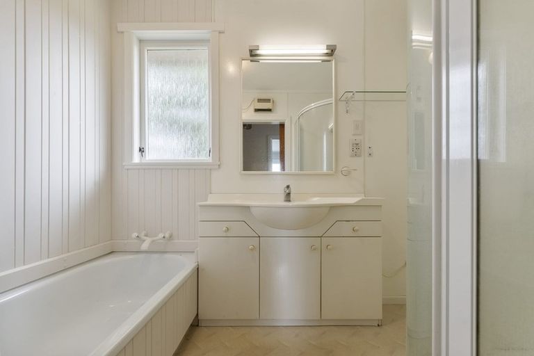 Photo of property in 7 Elliott Crescent, Owhata, Rotorua, 3010