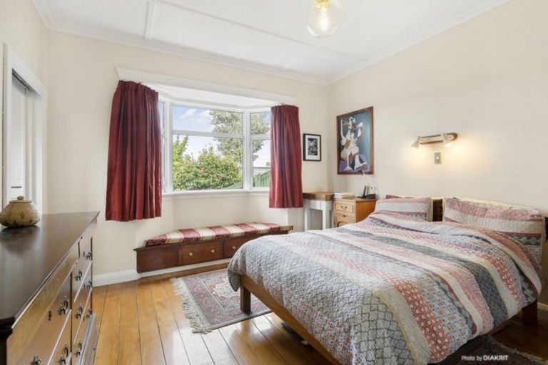 Photo of property in 39 Hatton Street, Karori, Wellington, 6012