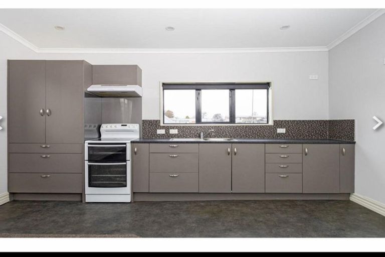 Photo of property in 14 Raymond Street, West End, Timaru, 7910