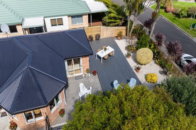 Photo of property in 35 Northmeadow Drive, Rototuna, Hamilton, 3210