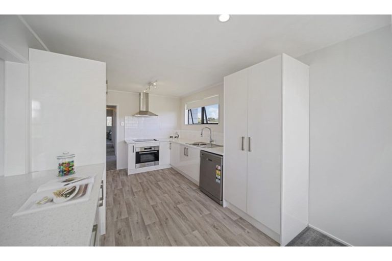 Photo of property in 6 Noble Street, Waiuku, 2123