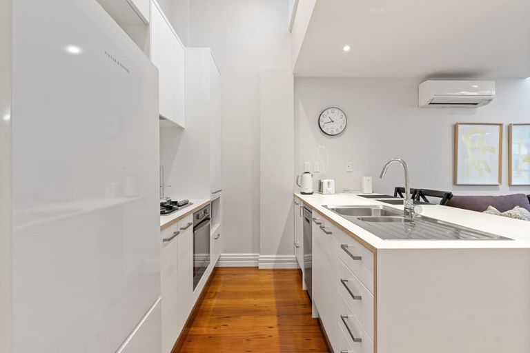 Photo of property in 7/246 The Terrace, Wellington Central, Wellington, 6011