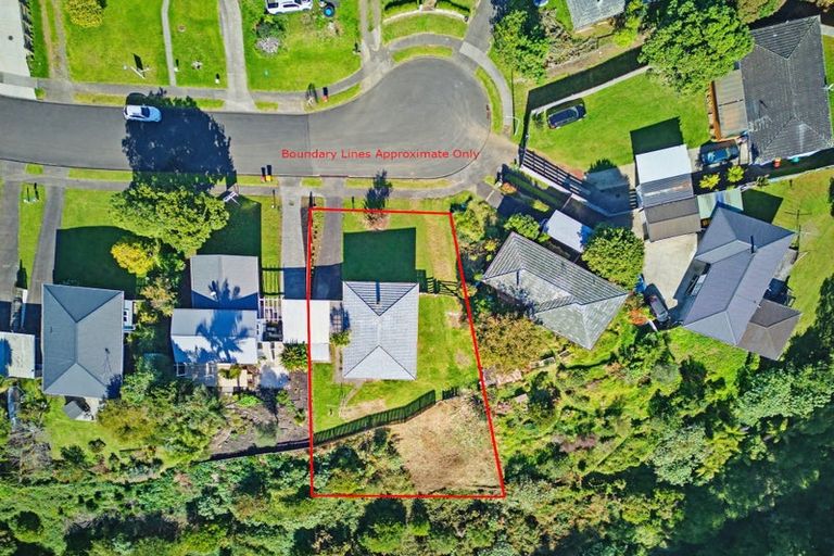 Photo of property in 45 Totara Street, Waiuku, 2123