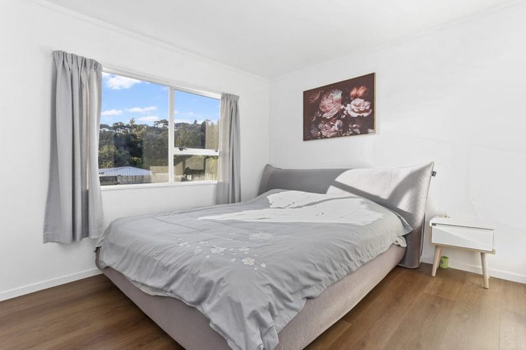 Photo of property in 51 Border Road, Henderson, Auckland, 0612