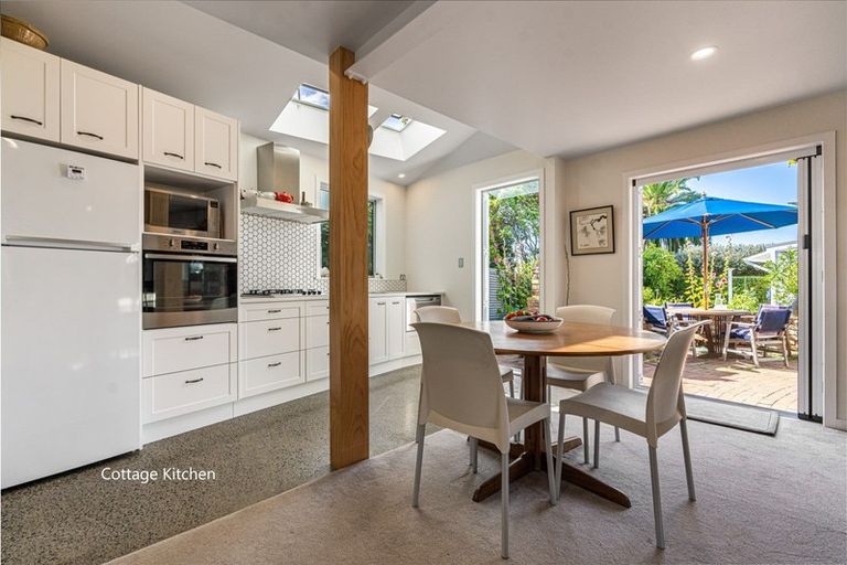 Photo of property in 71 Vauxhall Road, Devonport, Auckland, 0624