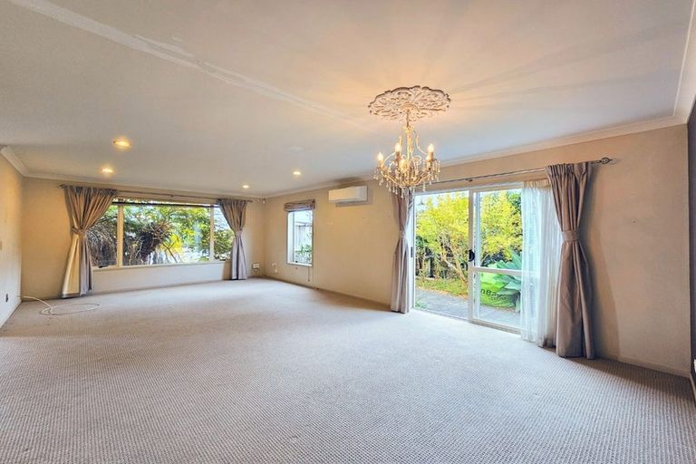 Photo of property in 51 Skelligs Drive, Flat Bush, Auckland, 2019