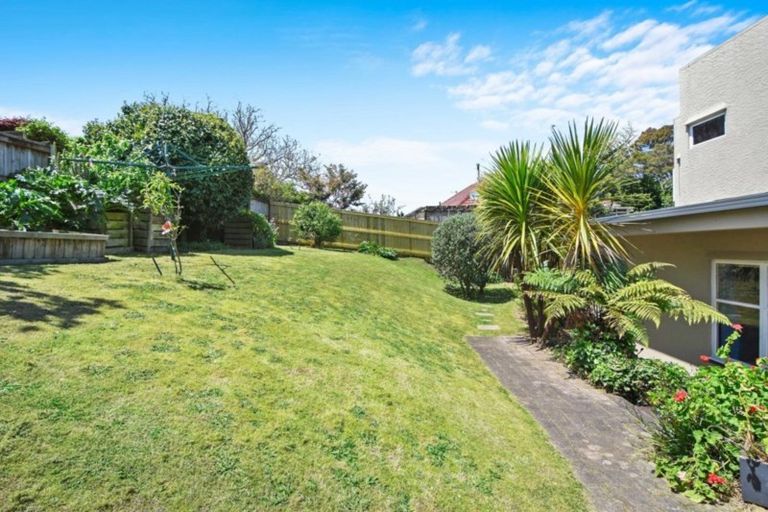 Photo of property in 9 Ingleton Terrace, Fairfield, Hamilton, 3214