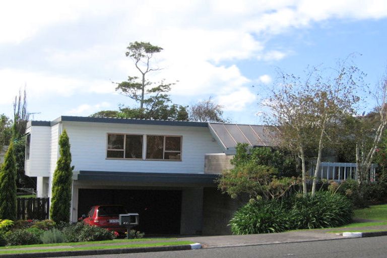 Photo of property in 8 Butley Drive, Farm Cove, Auckland, 2012