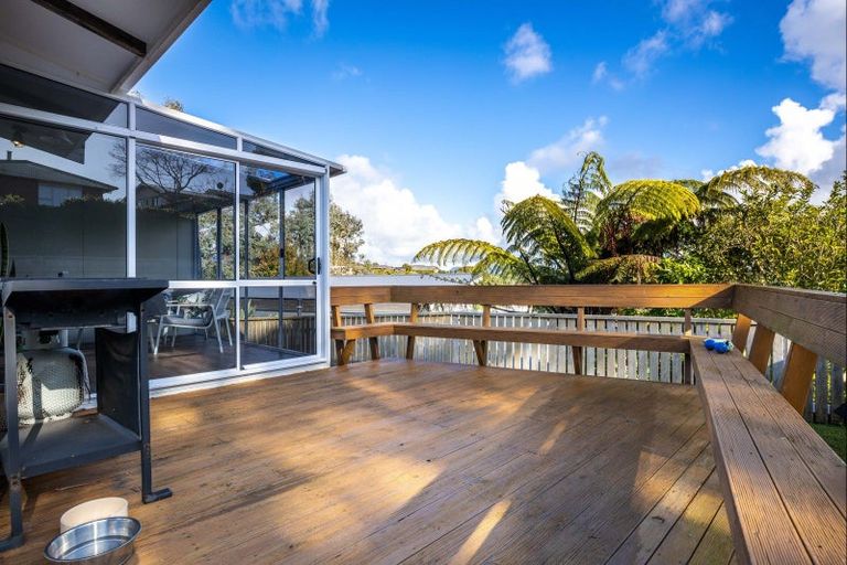 Photo of property in 21 Cumberland Street, Merrilands, New Plymouth, 4312