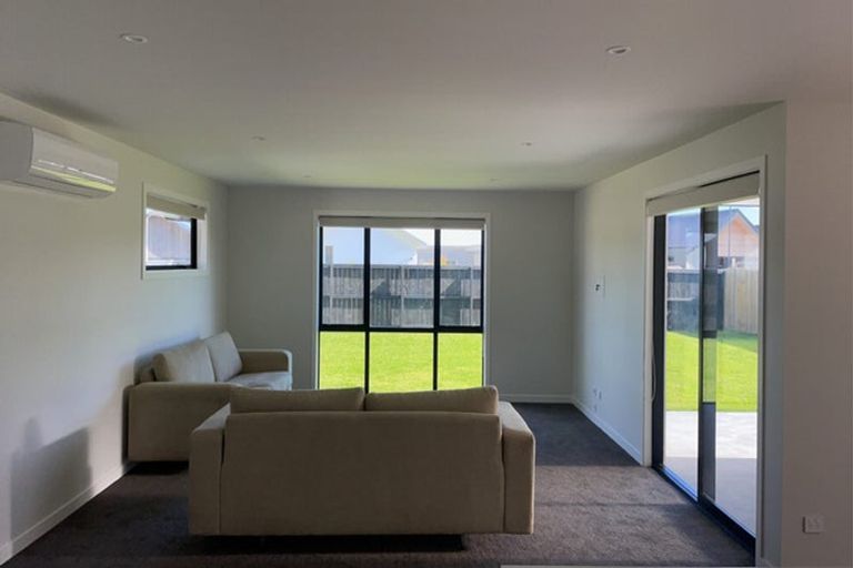 Photo of property in 5 Jag Way, Tinwald, Ashburton, 7700