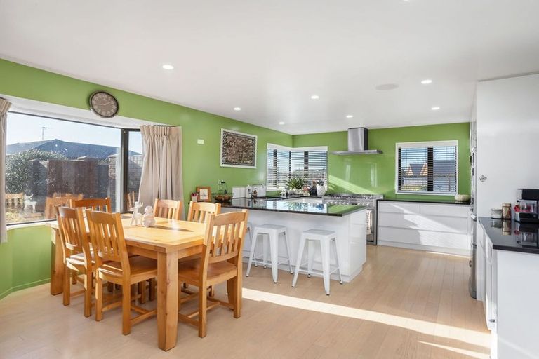 Photo of property in 10 Picasso Place, Rolleston, 7614