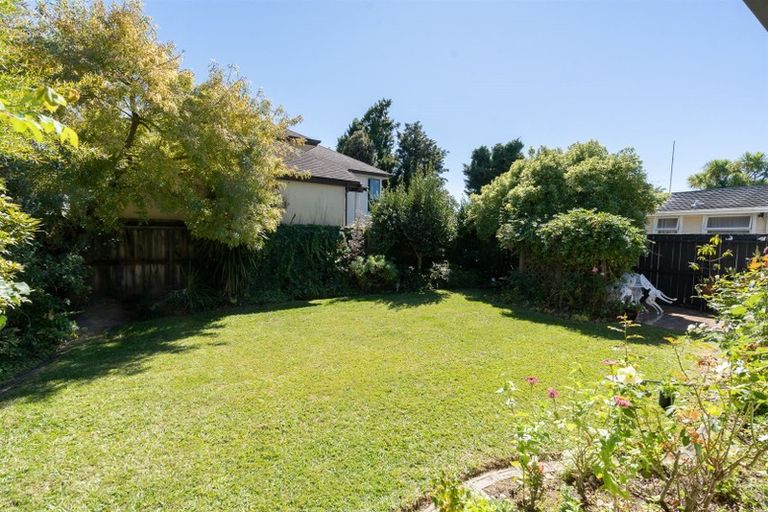 Photo of property in 25a Strowan Avenue, Fairfield, Hamilton, 3214