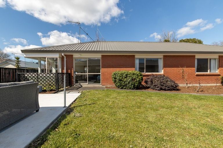 Photo of property in 105 Browning Street, Leamington, Cambridge, 3432