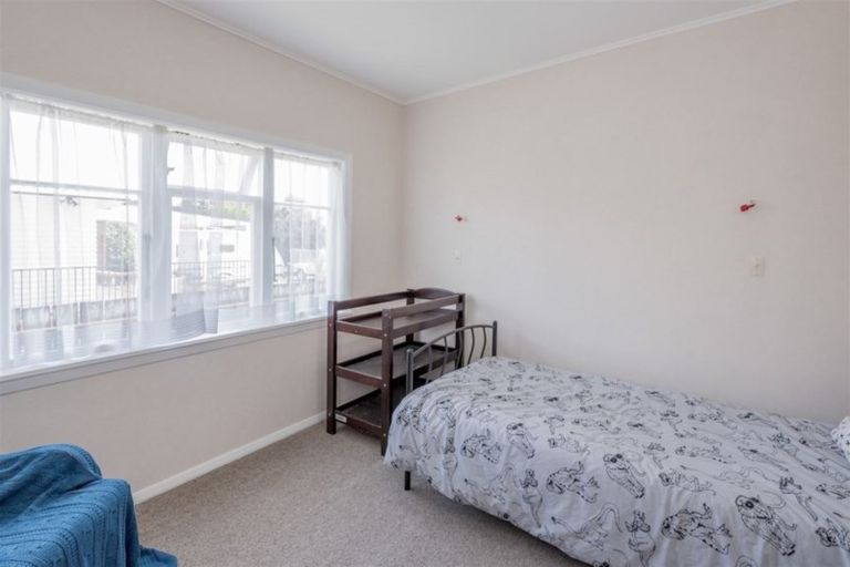 Photo of property in 7 Clark Street, Levin, 5510