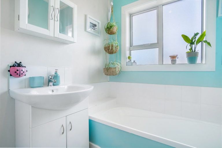 Photo of property in 132 Mackenzie Street, Winton, 9720