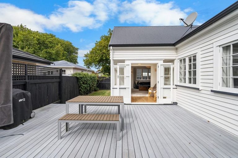 Photo of property in 36a Hall Street, Cambridge, 3434