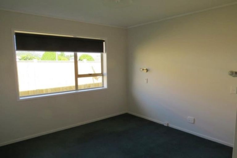 Photo of property in 1 Maranui Street, Welbourn, New Plymouth, 4310