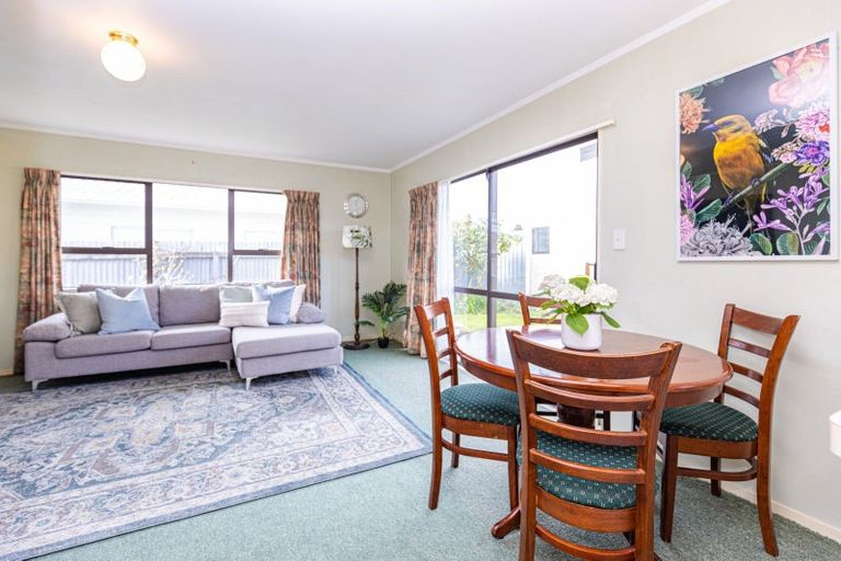 Photo of property in 17b Totara Street, Tawhero, Whanganui, 4501