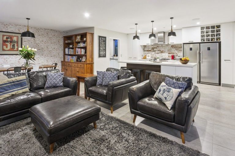 Photo of property in 7 Mill Grove, Riverhead, 0820