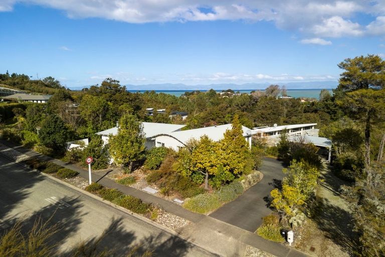 Photo of property in 4 Cederman Drive, Kaiteriteri, Motueka, 7197
