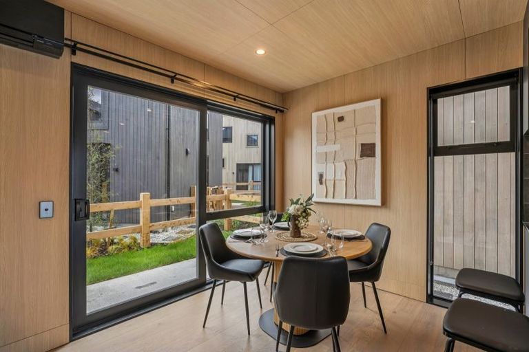 Photo of property in 28 Shearers Drive, Frankton, Queenstown, 9300