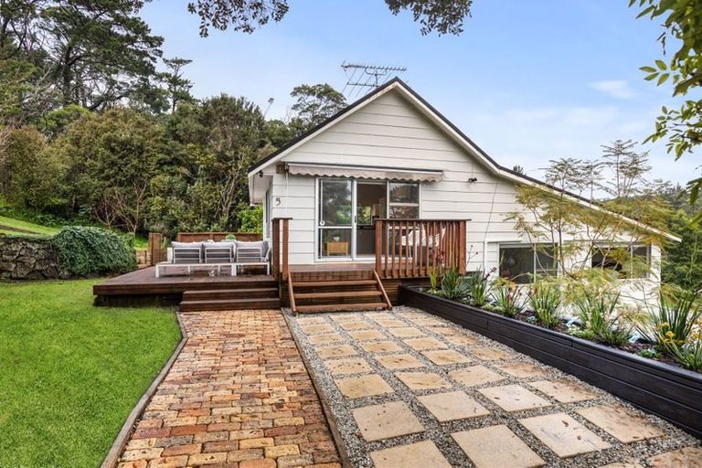 Photo of property in 5/40 Radiata Lane, Chatswood, Auckland, 0626