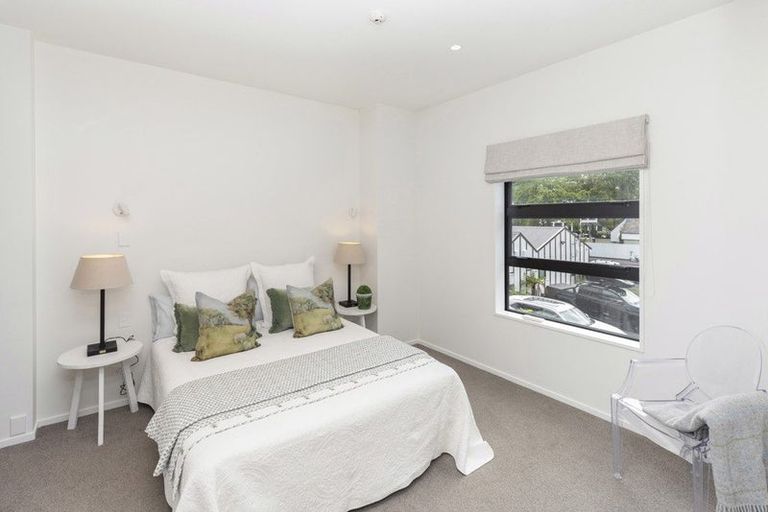 Photo of property in 2/30 Peterborough Street, Christchurch Central, Christchurch, 8013