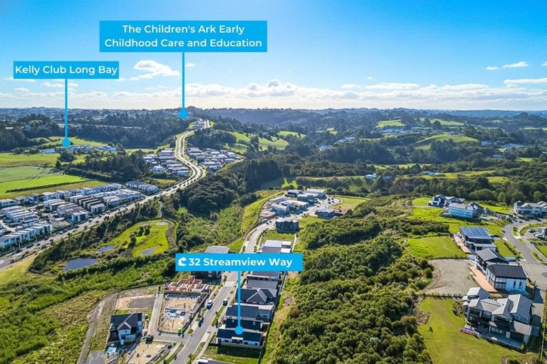 Photo of property in 32 Streamview Way, Long Bay, 0792