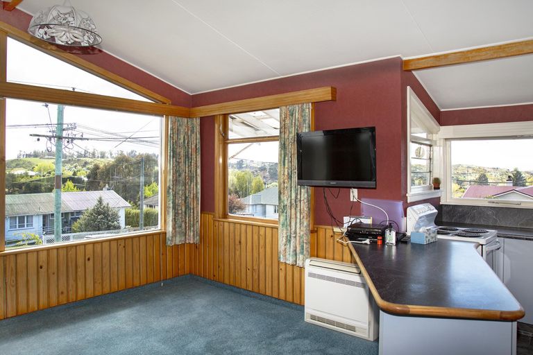 Photo of property in 19 Hayle Street, Holmes Hill, Oamaru, 9401