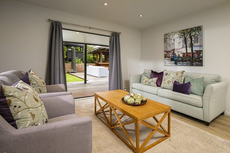 Photo of property in 48 Collings Drive, Lucas Heights, Albany, 0793