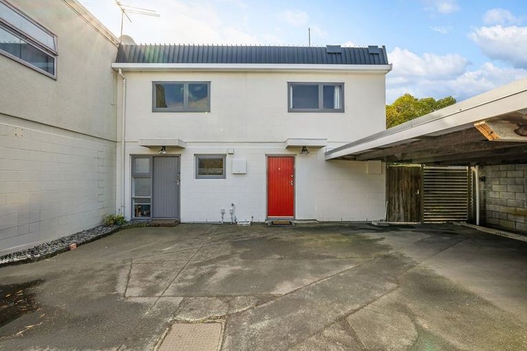 Photo of property in 78a Holly Road, Saint Albans, Christchurch, 8014