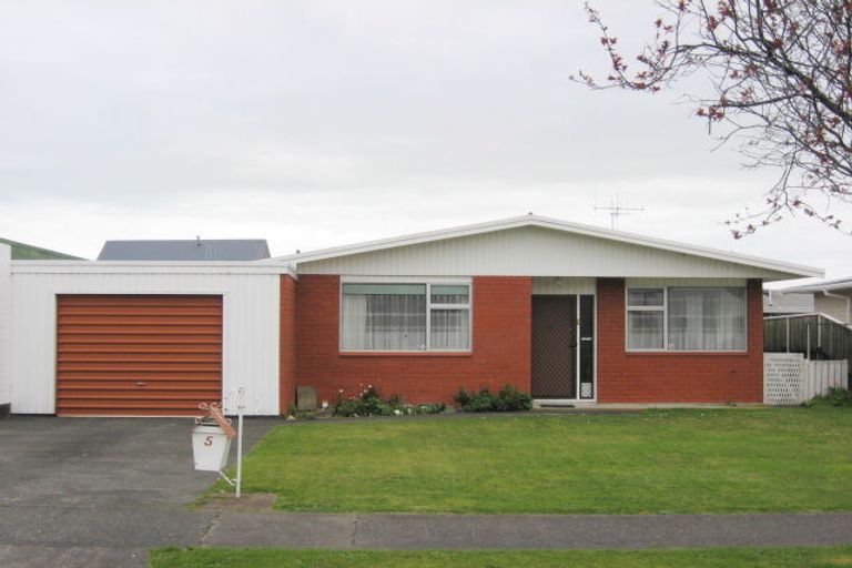 Photo of property in 5 Parker Avenue, Levin, 5510