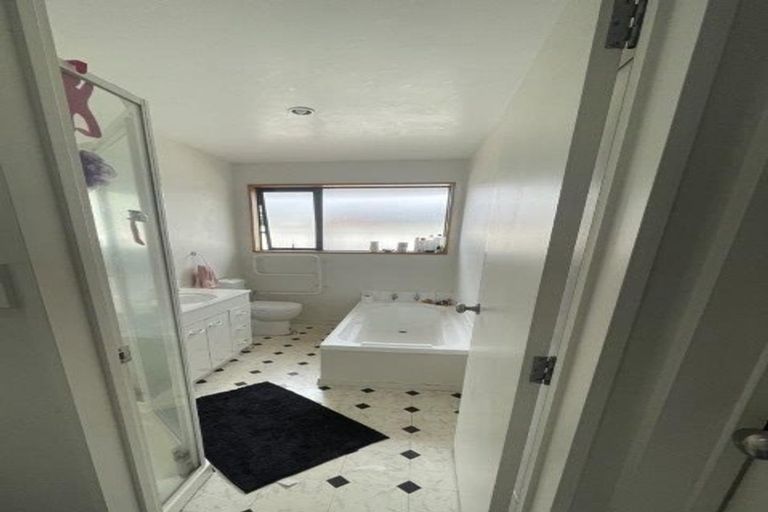 Photo of property in 76 Coronation Street, Spreydon, Christchurch, 8024