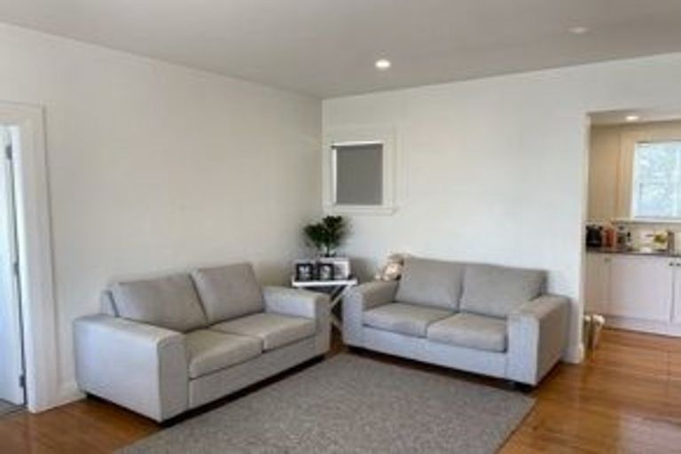 Photo of property in 1/3 Park Avenue, Takapuna, Auckland, 0622