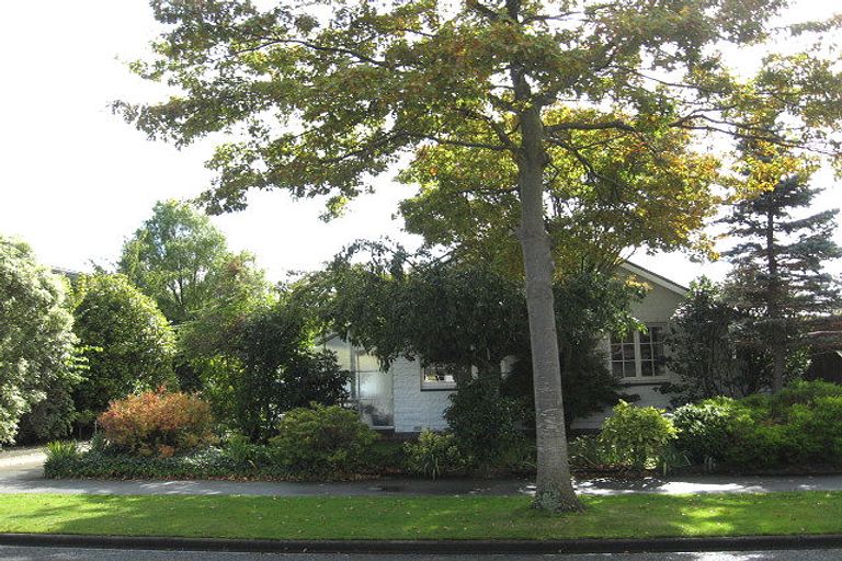 Photo of property in 312 Waimairi Road, Ilam, Christchurch, 8041