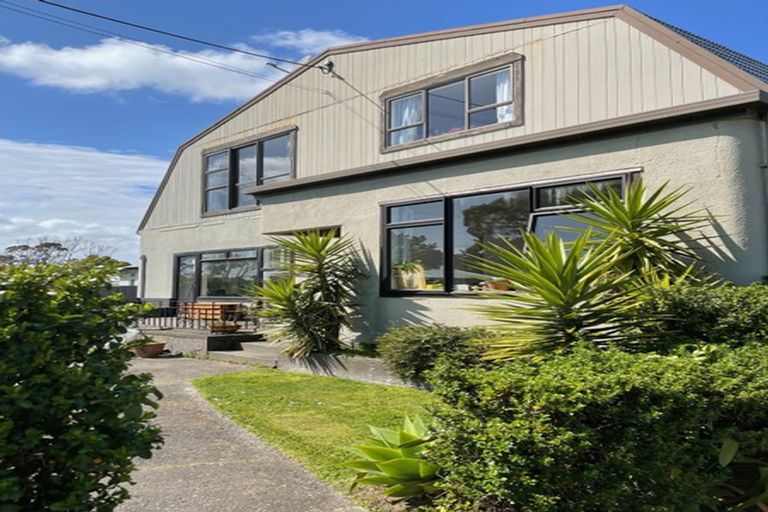 Photo of property in 85 Atawhai Road, Fitzherbert, Palmerston North, 4410
