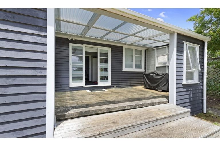 Photo of property in 96 Thames Road, Paeroa, 3600